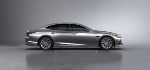 Lexus LS500h AWD 2020 года  (WW)